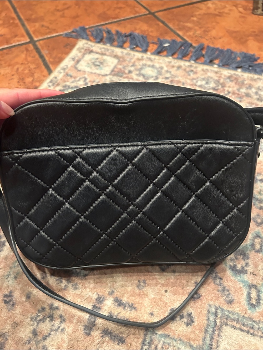 Kurt Geiger Black Quilted Crossbody Bag - Women's Fashion Shoulder Bag - Picture 4 of 12